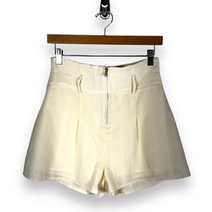 4 for $20 SALE!Le Lis Make A Wish Zip Front Textured Shorts, Soft Cream, Size S
